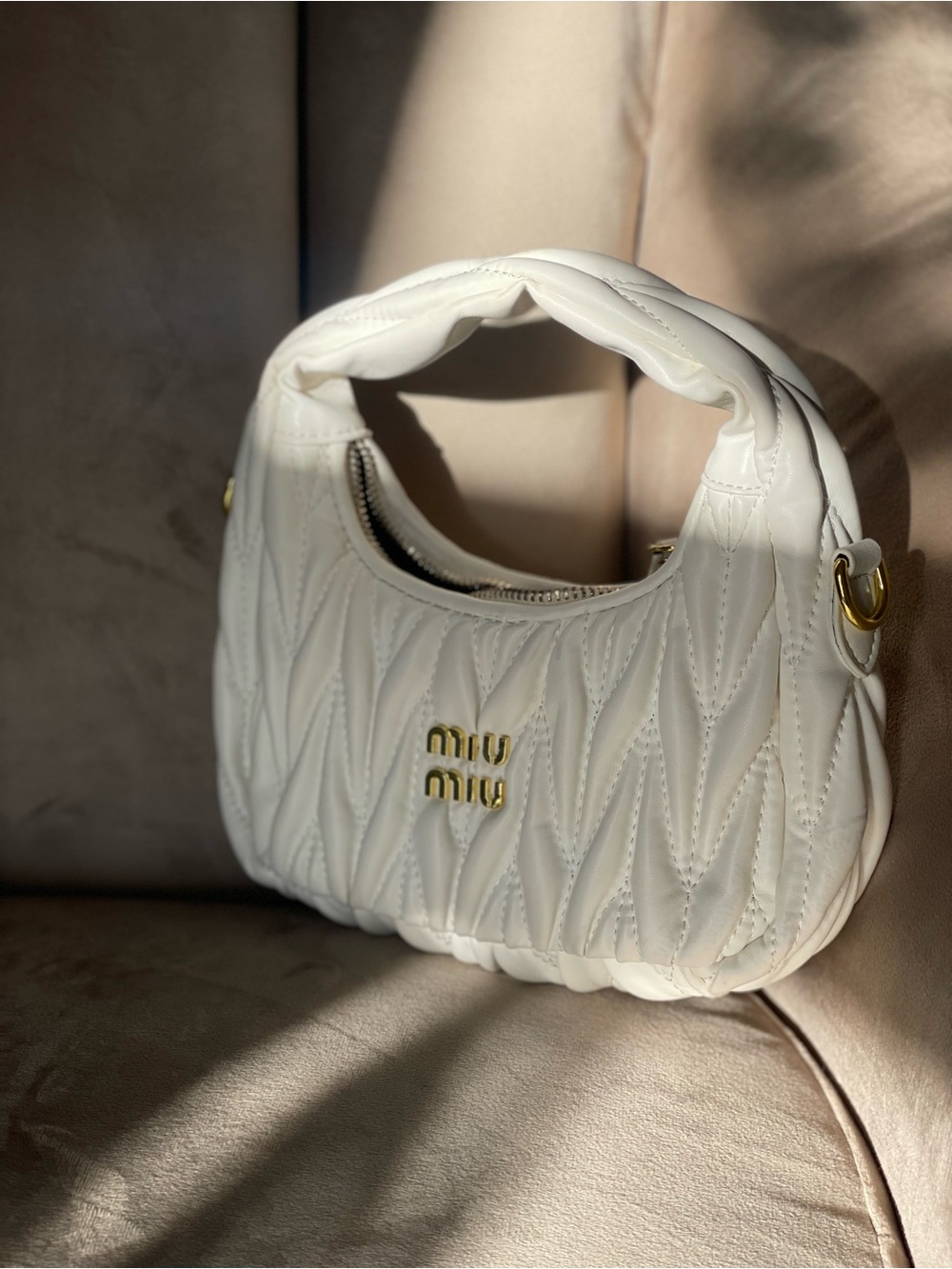 Mini Wander Dumpling Matelassé Nappa Hobo Bag in White - Picture 4 of 16